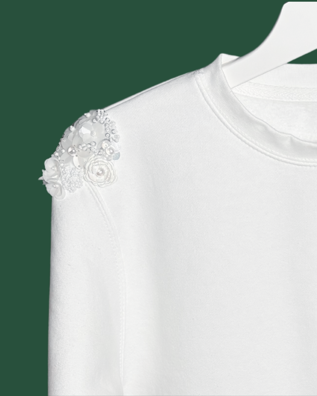 The flower garden Lulu - white blossom