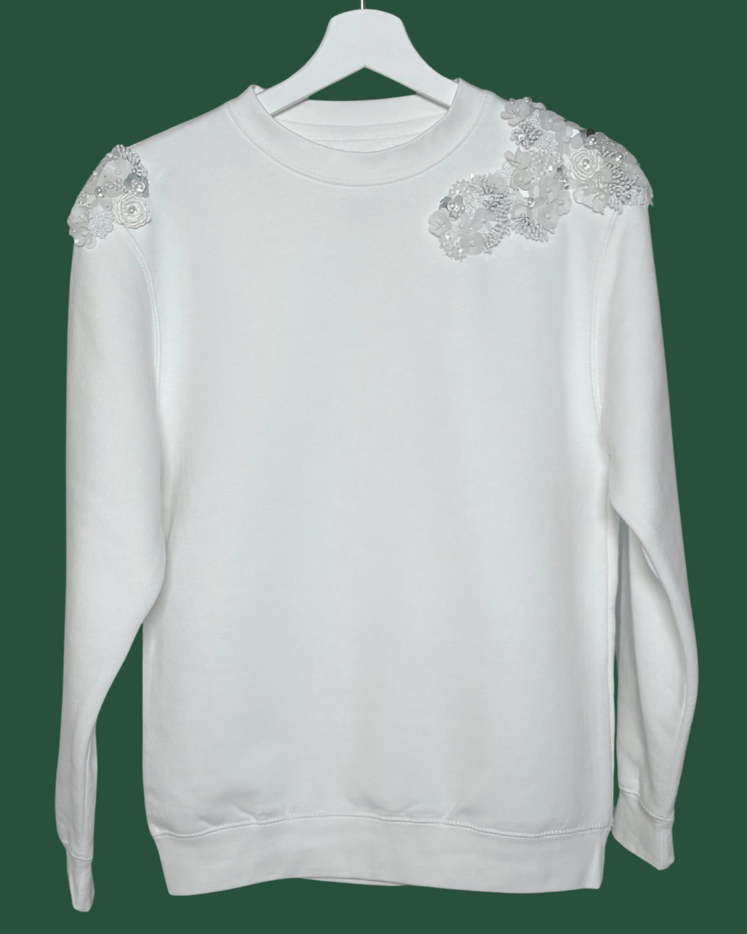 The flower garden Lulu - white blossom